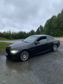 Bmw 330i e92 coupe 200kw manual