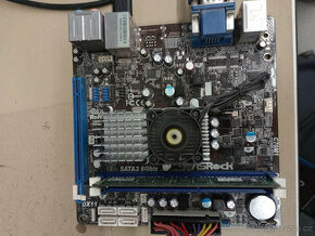 Asrock C70M1 ITX  + 4 RAM - 1