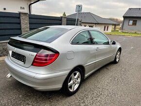 MERCEDES BENZ C COMPACT 220 CDI, AUTOMAT, GARANCE KM