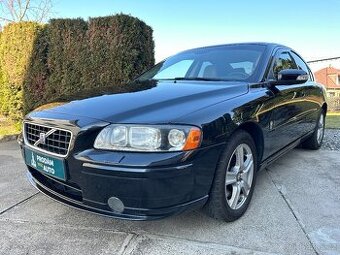 Volvo S60 2.4D5 120 kW manuál - 1