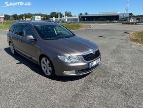 Škoda Superb 2,  2,0 TDi, 103Kw, 4x4 automat - 1