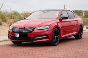 Škoda Superb​ iV Sportline​ HYBRID, TOP STAV​, ZÁRUKA, TAŽNÉ