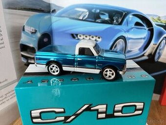 Hot Wheels RLC Exclusive 1969 Chevy C-10