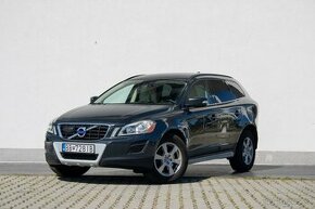 Volvo XC60 2.4D AWD Momentum Geartronic - 1