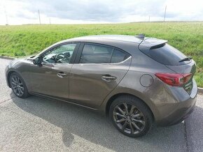 Mazda 3 2.0i 88kw NAKAMA, 2016, 2x sada alu