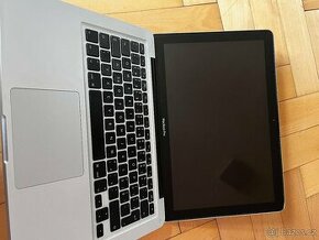 Macbook Pro 13.3 [2011] - 1