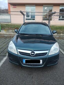 Opel Signum s automatickou prevodovkou,  STK