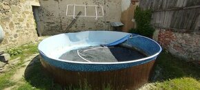 Prodávám kruhový bazén Mountfield Azuro 4,6 m