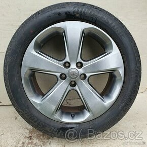 Opel Mokka 18" 5x105, zánovní letní Bridgestone 215/55R18