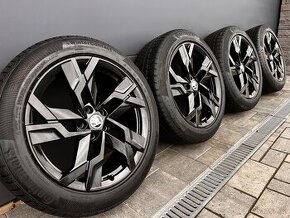 Zimní sada Škoda Sagitarius pneu 235/50 r19 Continental