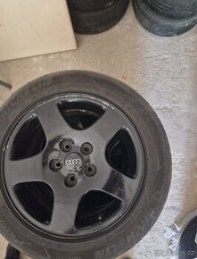 Sada ALU kol originál Audi rozteč 5x112 s letní 205/55/16