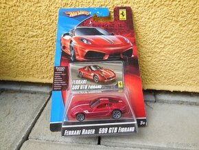 Ferrari Racer modely Hot Wheels