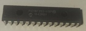 Mikroprocesor, PIC18F252-I/SP,  Microchip