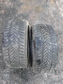 Zimní pneu 225/45 R17 SAVA - 3,5-4mm