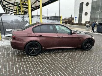 E90 318d 90kw Stk 2025/10 Tel:725 996 134