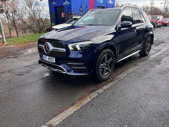 Mercedes-Benz GLE 300d 4matic AMG Edition 1 bílá kůže