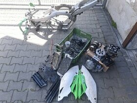 Díly kawasaki kxf 450 hlava, zapalování,kryt rmz 250 sxf 125