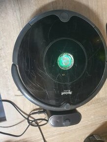 Robotický vysavač iRobot Roomba 606