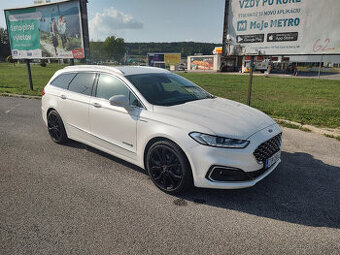 Ford Mondeo Combi 2,0 Hybrid Vignale - odpočet DPH