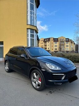 Porsche cayenne turbo