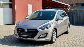 Hyundai i30 //1.6CRDi//81kW//STYLE//AUTOMAT//141TKM//