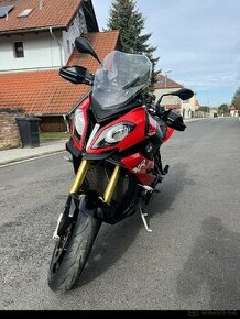 BMW S1000XR