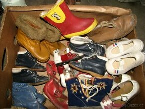 staré retro dětské boty, celý pytel - z Čssr - 1