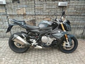 BMW S1000R Face původ CZ, serv.kn.KOVANÁ HP kola AKRAPOVIC,