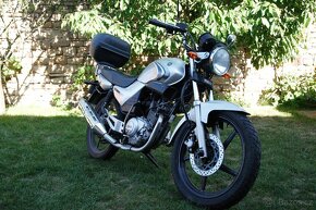 Yamaha YBR 125, rv 2009