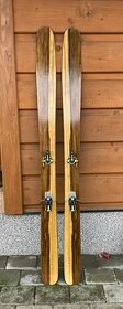 Skialpové / freeride lyže Four Oaks Skis Grapa 111