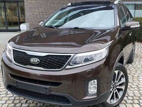 Kia Sorento 2.2CRDi 4x4 AUT KAM TAŽNÉ SERVISKA PANORAMA