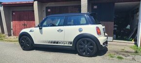 Mini Cooper S - 1