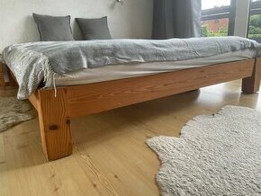 Manželská postel  178x200cm