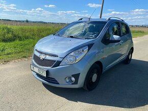 chevrolet spark 1,2 i 60kw  2011 plná výbava