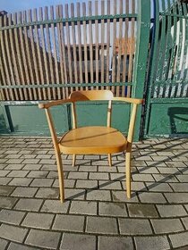 stará židle kresilko