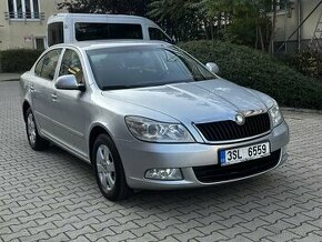 Škoda Octavia II 1.9 TDI 77kW Facelift Elegance Navi 1. Maj - 1