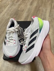 Běžecké boty Adidas Adizero SL W nové