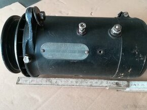 Dynamo 6V Auto-Lite made in USA