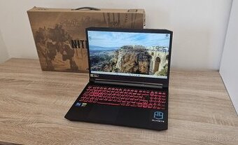 Acer Nitro (i5-11300H, 16 GB RAM, 512 GB SSD, GTX 1650)