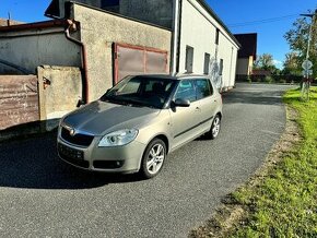 Škoda Fabia 2 1.4 16v 63 kw sport nová STK