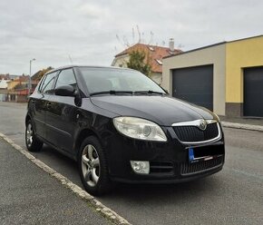 Škoda Fabia 1.4MPi 63kW Klima Tempomat Tažné - 1