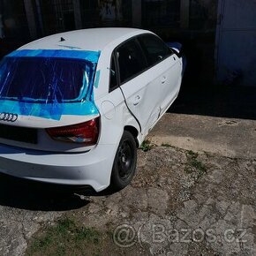 Audi A1 1.4TDi CR 66KW, díly z havarovaného vozu