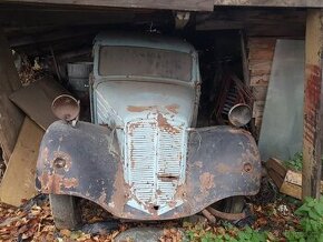 Tatra75 přední kapota