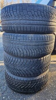 235/55R17