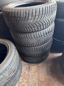 Zimní sada pneu 215/55 R16 - Kumho