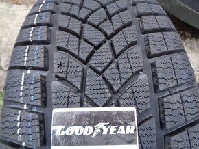 Goodyear 235/50 R19 nové zimní 235 50 19