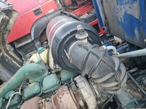 Motor VOLVO FL 10 - 1