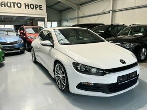 Volkswagen Scirocco 2.0 TSI Individual r.v.2009 - 1