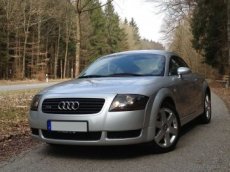 POPTÁVÁM přední nárazník na Audi TT 8N3(2000)