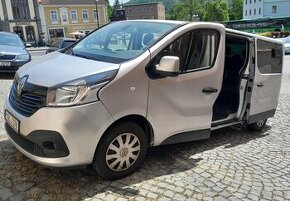 Renault trafic III 9 míst Obytná dodávka long